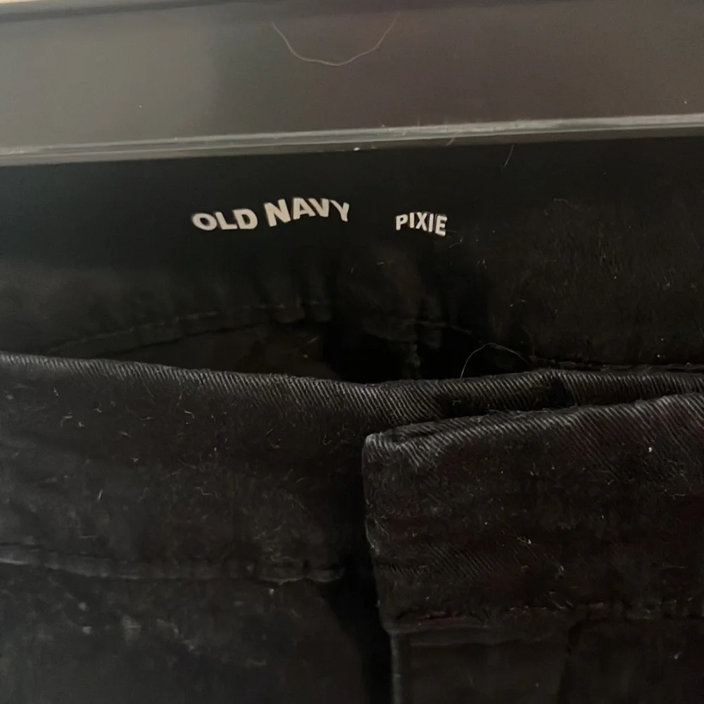 Black pixie pants - Picture 2 of 2